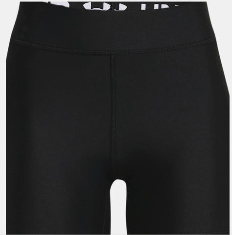 Under Armour Middy Mid Rise Heat Gear Shorts